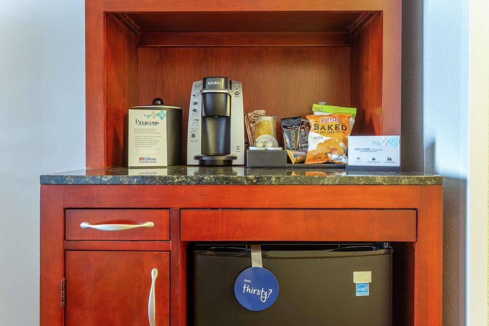 Hilton Garden Inn Рокфорд Екстериор снимка