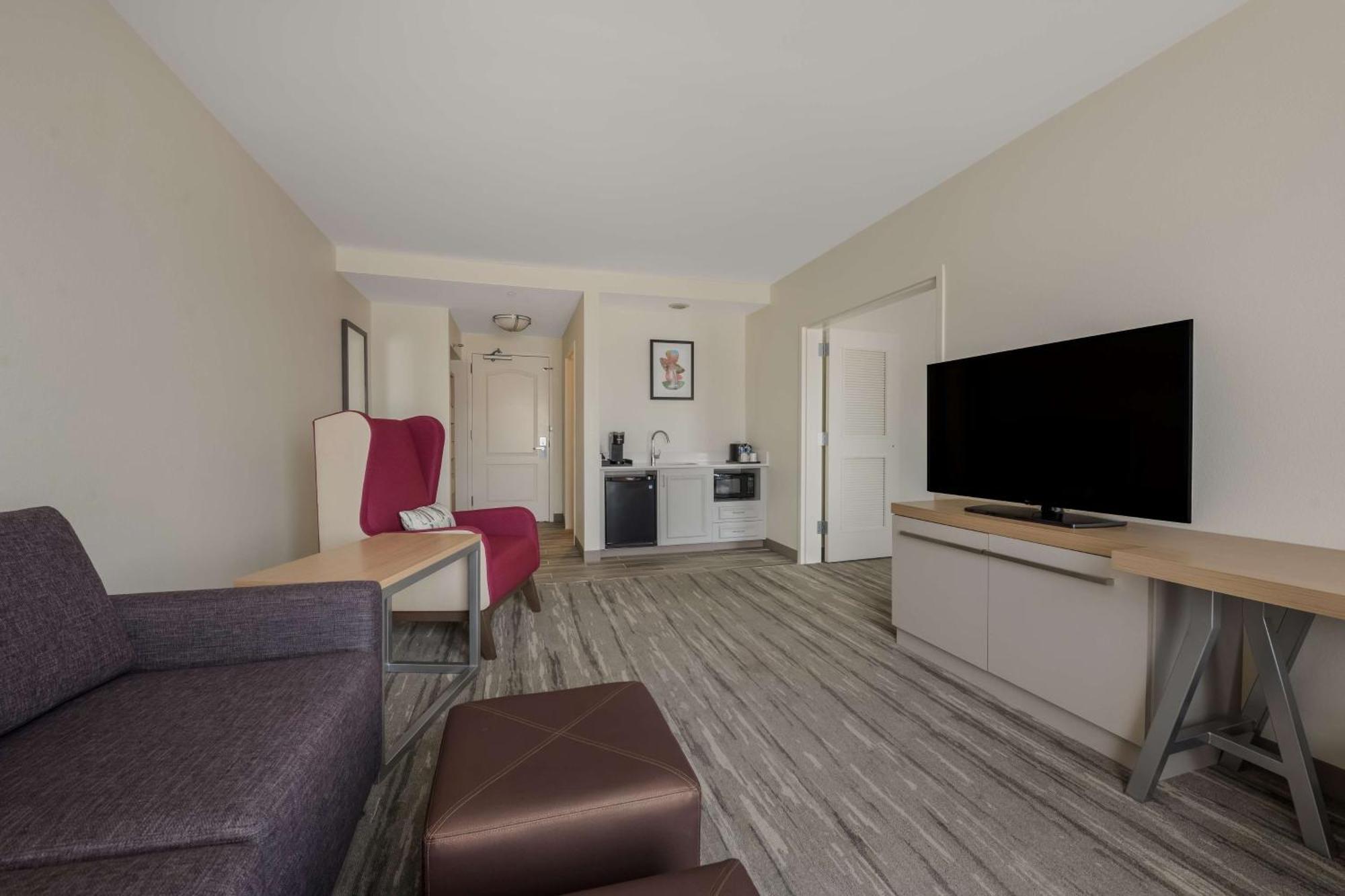 Hilton Garden Inn Рокфорд Екстериор снимка