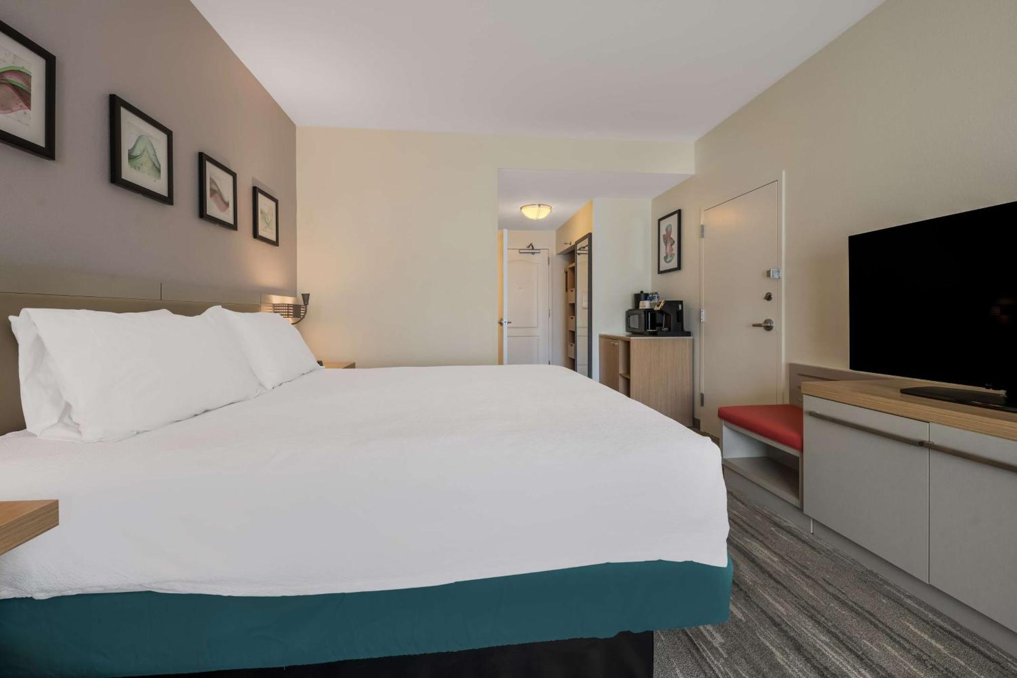 Hilton Garden Inn Рокфорд Екстериор снимка