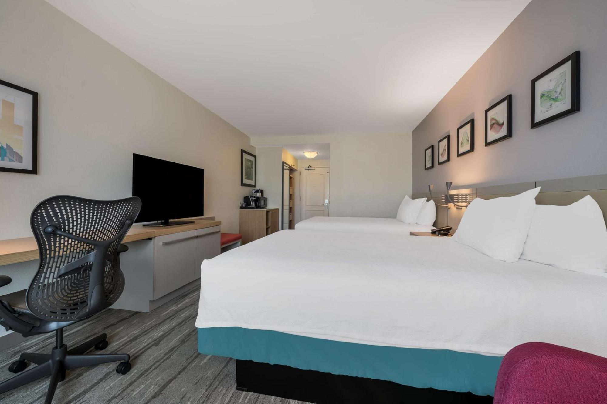 Hilton Garden Inn Рокфорд Екстериор снимка